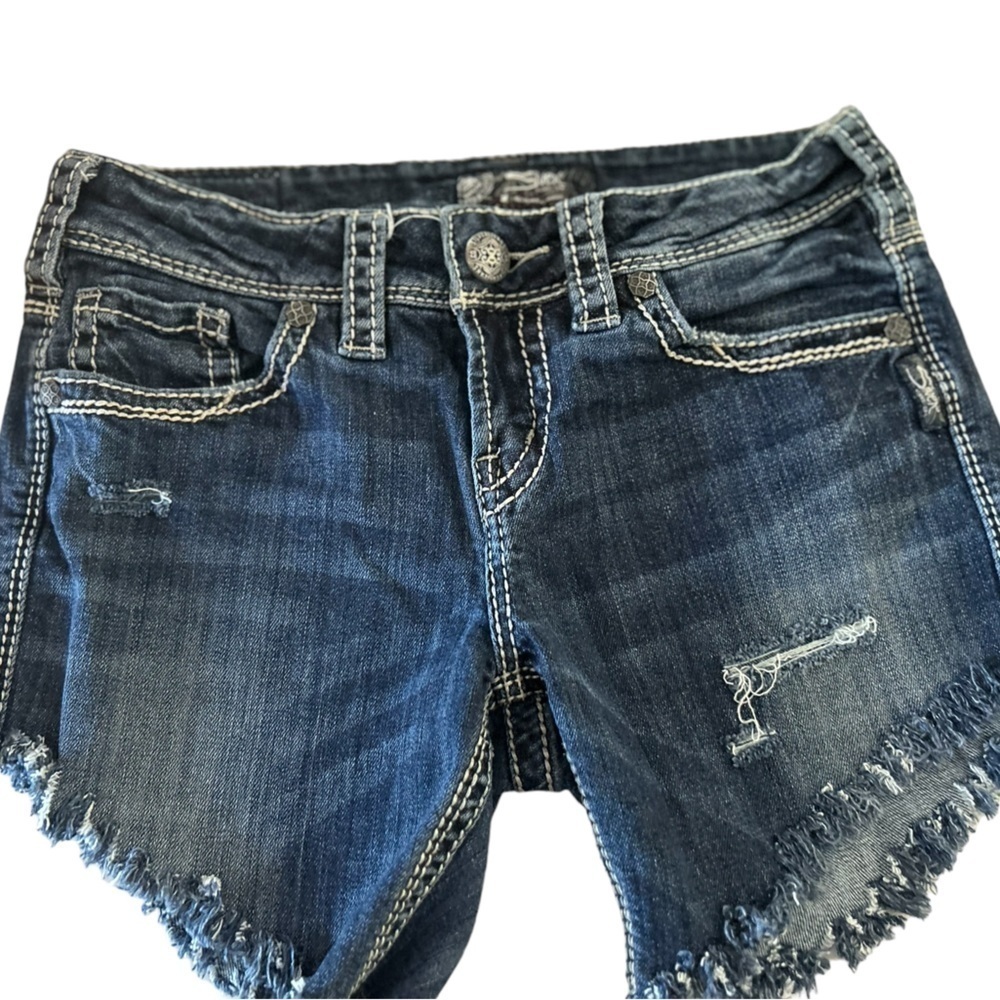 Silver‎ Jeans Suki distressed Denim Shorts size 28
